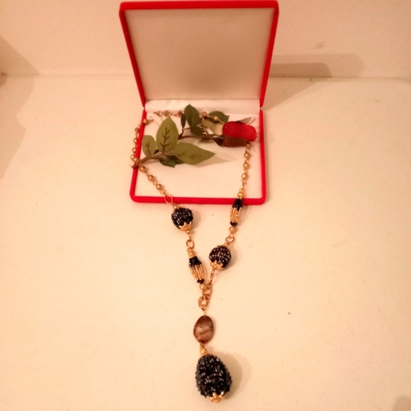🎁 FREE GIFT INCLUDED 🎁 NWOT Beaded Onyx Necklace - Picture 11 of 15